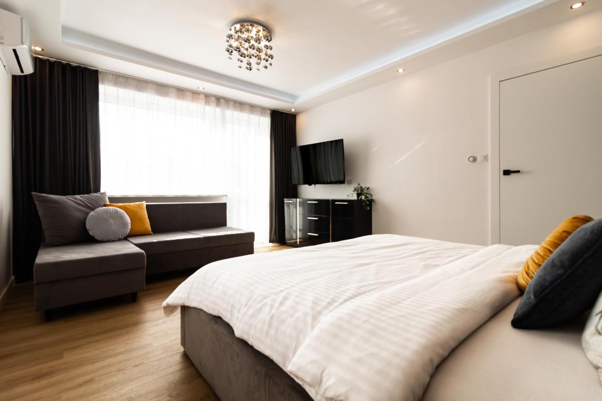 Housecube, Bar , Prywatne Kino, Bilard , Luxus Villa Wroclaw Dış mekan fotoğraf